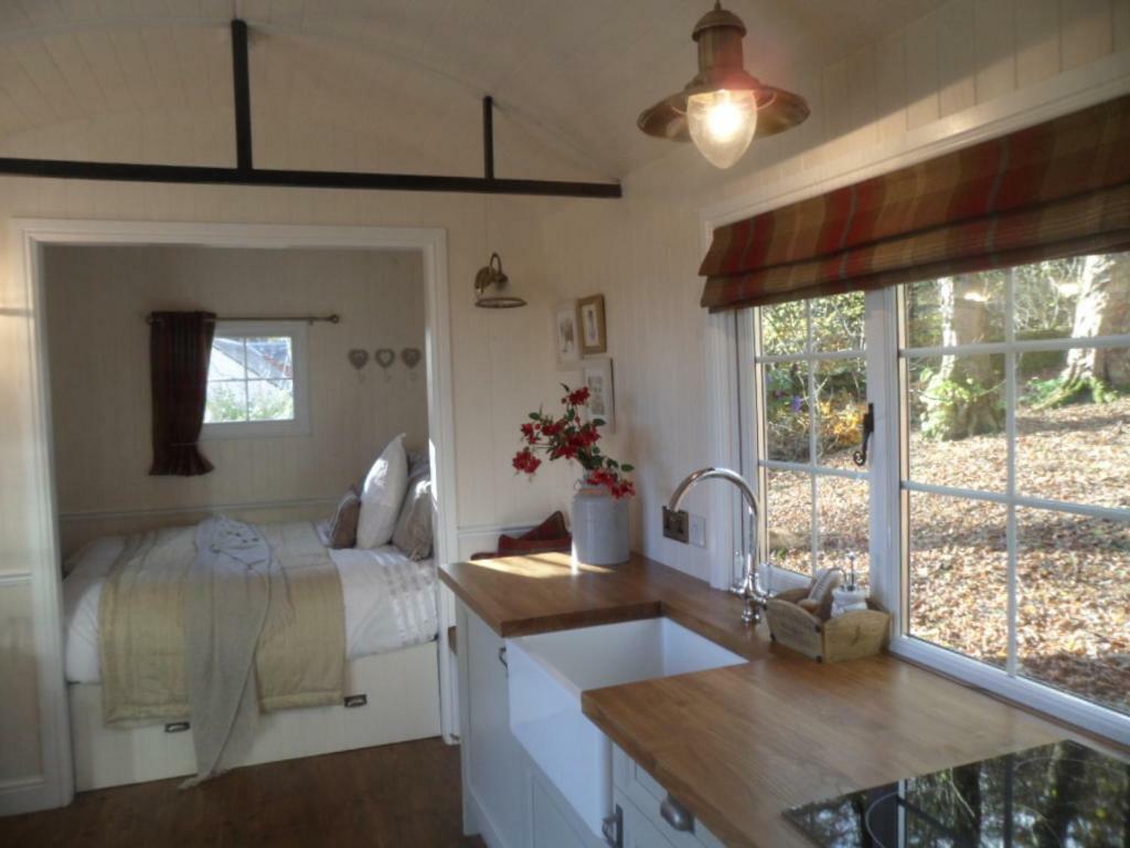 Borthwickbrae Shepherd'S Hut Hawick Ngoại thất bức ảnh
